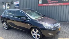 Zwart Gebruikt 2012 Opel Astra Sport Stationwagen | € 3.450 (Eerlijke prijs)