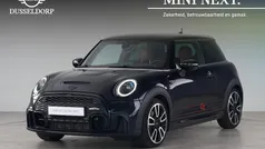 Enigmatic black (donker blauw metallic) Gebruikt 2022 Mini Cooper S Hatchback | € 31.950 (Eerlijke prijs)
