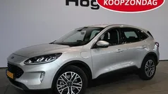 Grijs, metallic lak Gebruikt 2020 Ford Kuga Trend SUV | € 17.440 (Goede deal)