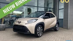 Gebruikt 2024 Toyota Aygo Premium Hatchback | € 22.950 (Eerlijke prijs)