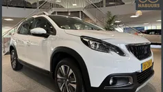 Gebruikt 2019 Peugeot 2008 Allure SUV | € 14.950 (Eerlijke prijs)
