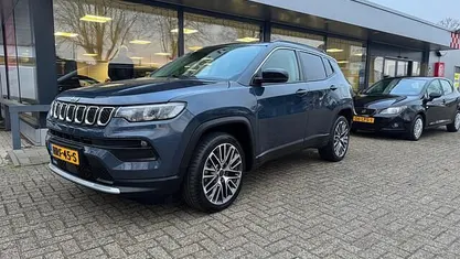 Occasion 2023 Jeep Compass Limited SUV | € 26.895 (Eerlijke prijs)