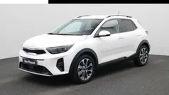 Gebruikt 2024 Kia Stonic SUV | € 26.400 (Eerlijke prijs)
