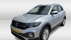 Zilver, metallic lak Gebruikt 2019 VW T-Cross Life SUV | € 16.950 (Eerlijke prijs)
