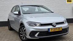Grijs Gebruikt 2023 VW Polo Life Hatchback | € 17.999 (Goede deal)