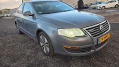 Gebruikt 2009 VW Passat Business Sedan | € 2.300 (Eerlijke prijs)