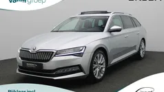 Grijs Gebruikt 2020 Skoda Superb LAURIN & KLEMENT Stationwagen | € 27.900 (Eerlijke prijs)