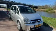 Grijs Gebruikt 2004 Opel Meriva MPV | € 1.250 (Eerlijke prijs)