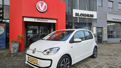 Wit Occasion 2016 VW up! move up! Hatchback | € 10.190 (Eerlijke prijs)