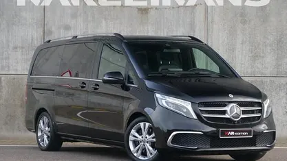 Gebruikt 2019 Mercedes V300 Exclusive MPV | € 64.950