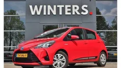 Rood Gebruikt 2018 Toyota Yaris Hatchback | € 13.745 (Eerlijke prijs)