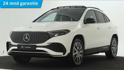 Wit Occasion 2025 Mercedes EQA250+ AMG line SUV | € 44.945 (Eerlijke prijs)