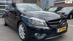 Zwart Gebruikt 2015 Mercedes A180 Ambition Hatchback | € 11.650 (Goede deal)