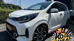 (ud) clear white s Gebruikt 2022 Kia Picanto GT-Line Hatchback | € 16.300 (Eerlijke prijs)