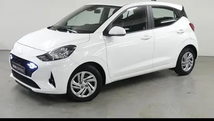 Wit Occasion 2023 Hyundai i10 Comfort Hatchback | € 13.495 (Eerlijke prijs)