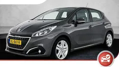 Gebruikt 2019 Peugeot 208 Signature Sky Hatchback | € 10.725 (Eerlijke prijs)