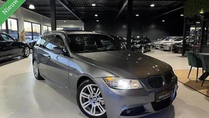 Grijs Occasion 2012 BMW 318 M Sport Stationwagen | € 5.950 (Goede deal)