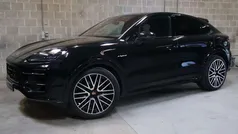 Gebruikt 2025 Porsche Cayenne SUV | € 129.450 (Eerlijke prijs)