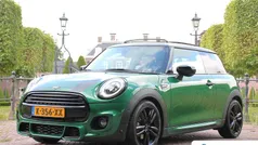 Groen Gebruikt 2021 Mini John Cooper Works Hatchback | € 23.895 (Goede deal)