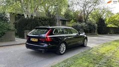Gebruikt 2019 Volvo V90 Momentum Stationwagen | € 24.750 (Goede deal)