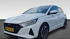 Wit Gebruikt 2021 Hyundai i20 Premium Hatchback | € 18.430 (Eerlijke prijs)