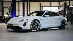 Wit Gebruikt 2020 Porsche Taycan Turbo S Sport Sedan | € 76.995 (Goede deal)