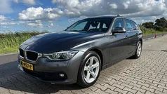 Grijs Gebruikt 2017 BMW 318 Executive Stationwagen | € 13.950 (Eerlijke prijs)