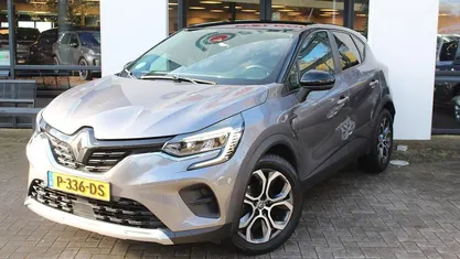 Grijs Gebruikt 2022 Renault Captur Zen SUV | € 15.945 (Goede deal)