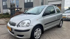 Gebruikt 2003 Toyota Yaris Hatchback | € 1.650 (Eerlijke prijs)