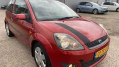 Oranje Gebruikt 2007 Ford Fiesta Futura Hatchback | € 1.850 (Eerlijke prijs)