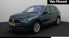 Gebruikt 2021 VW Tiguan Life SUV | € 27.900 (Eerlijke prijs)