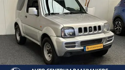 Occasion Suzuki Jimny 86 PK (63 kW) 2011 Grijs SUV