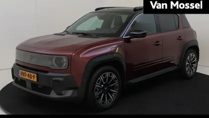 Occasion Renault R4 Iconic 110 kW (150 PK) 2025 Rood SUV