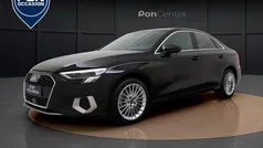 Zwart, metallic lak Gebruikt 2022 Audi A3 Advanced Sedan | € 23.450 (Eerlijke prijs)