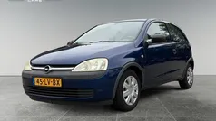 Blauw Gebruikt 2003 Opel Corsa Hatchback | € 1.399 (Eerlijke prijs)