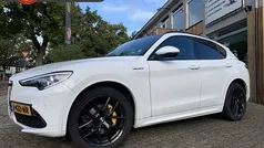 Wit Gebruikt 2020 Alfa Romeo Stelvio Veloce SUV | € 31.500 (Eerlijke prijs)