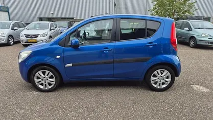 Blauw Occasion 2011 Opel Agila Edition Hatchback | € 3.200 (Eerlijke prijs)