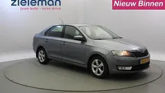 Grijs Gebruikt 2013 Skoda Rapid Elegance Hatchback | € 3.845 (Eerlijke prijs)