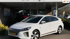 Wit Gebruikt 2016 Hyundai Ioniq Comfort Sedan | € 8.695 (Eerlijke prijs)