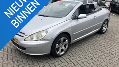 Gebruikt 2004 Peugeot 307 CC Cabriolet | € 950 (Eerlijke prijs)