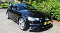 Gebruikt 2020 Audi A3 Sport Sedan | € 23.750 (Eerlijke prijs)