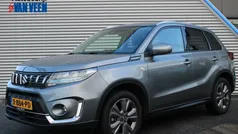 Grijs Gebruikt 2024 Suzuki Vitara SUV | € 26.190 (Eerlijke prijs)