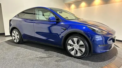 Occasion 2023 Tesla Model Y Long Range AWD SUV | € 33.450 (Eerlijke prijs)