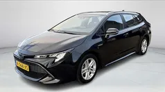 Zwart Gebruikt 2021 Toyota Corolla Active Stationwagen | € 20.950 (Eerlijke prijs)
