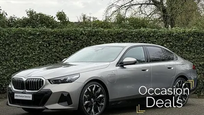 Occasion 2025 BMW 530e Comfort Edition Sedan | € 59.895 (Super prijs)