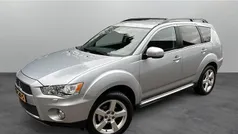 Grijs Gebruikt 2012 Mitsubishi Outlander Edition SUV | € 10.450 (Goede deal)
