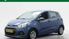 Blauw Gebruikt 2015 Hyundai i10 Hatchback | € 8.345 (Eerlijke prijs)