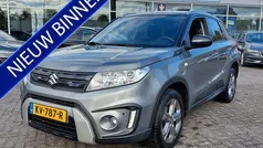 Grijs Gebruikt 2016 Suzuki Vitara Exclusive SUV | € 13.950 (Eerlijke prijs)