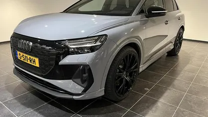 Occasion 2023 Audi Q4 e-tron S-Line SUV | € 38.695 (Eerlijke prijs)