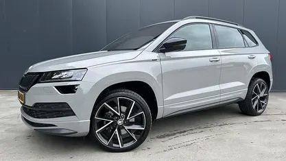 Gebruikt 2021 Skoda Karoq SportLine SUV | € 26.450 (Eerlijke prijs)